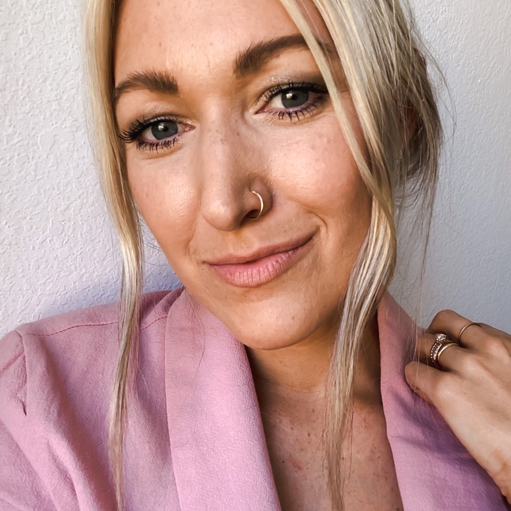 Meet your Posher, Kim